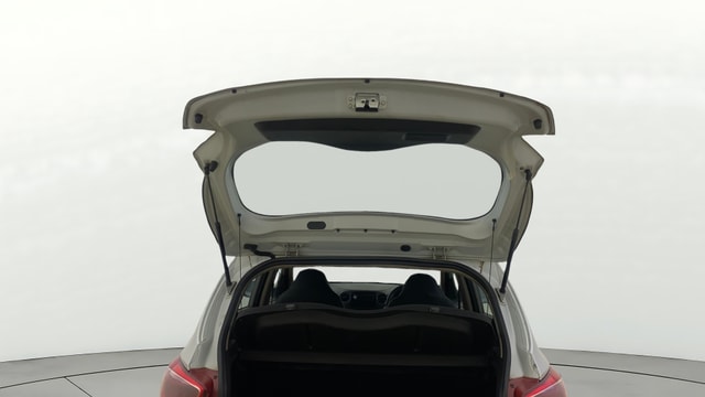 View Hyundai Grand i10 Image 29 Used Hyundai Grand i10 Image 29