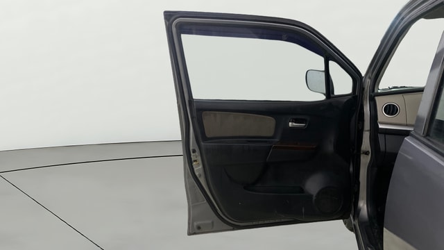 View Maruti Suzuki 1000 Image 30 Used Maruti Suzuki 1000 Image 30