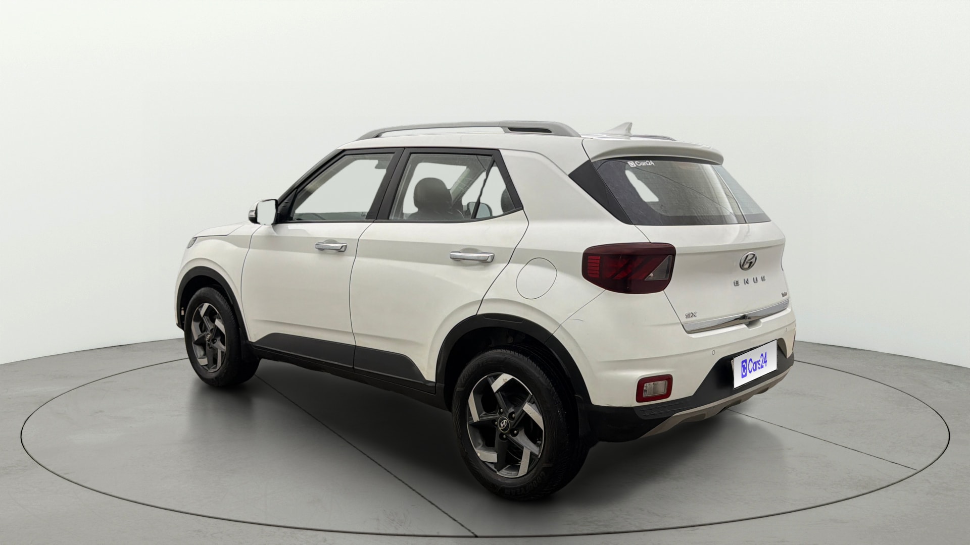 View 2020 Hyundai Venue SX Plus 1.0 Petrol AT Image 2 Used 2020 Hyundai Venue SX Plus 1.0 Petrol AT Image 2