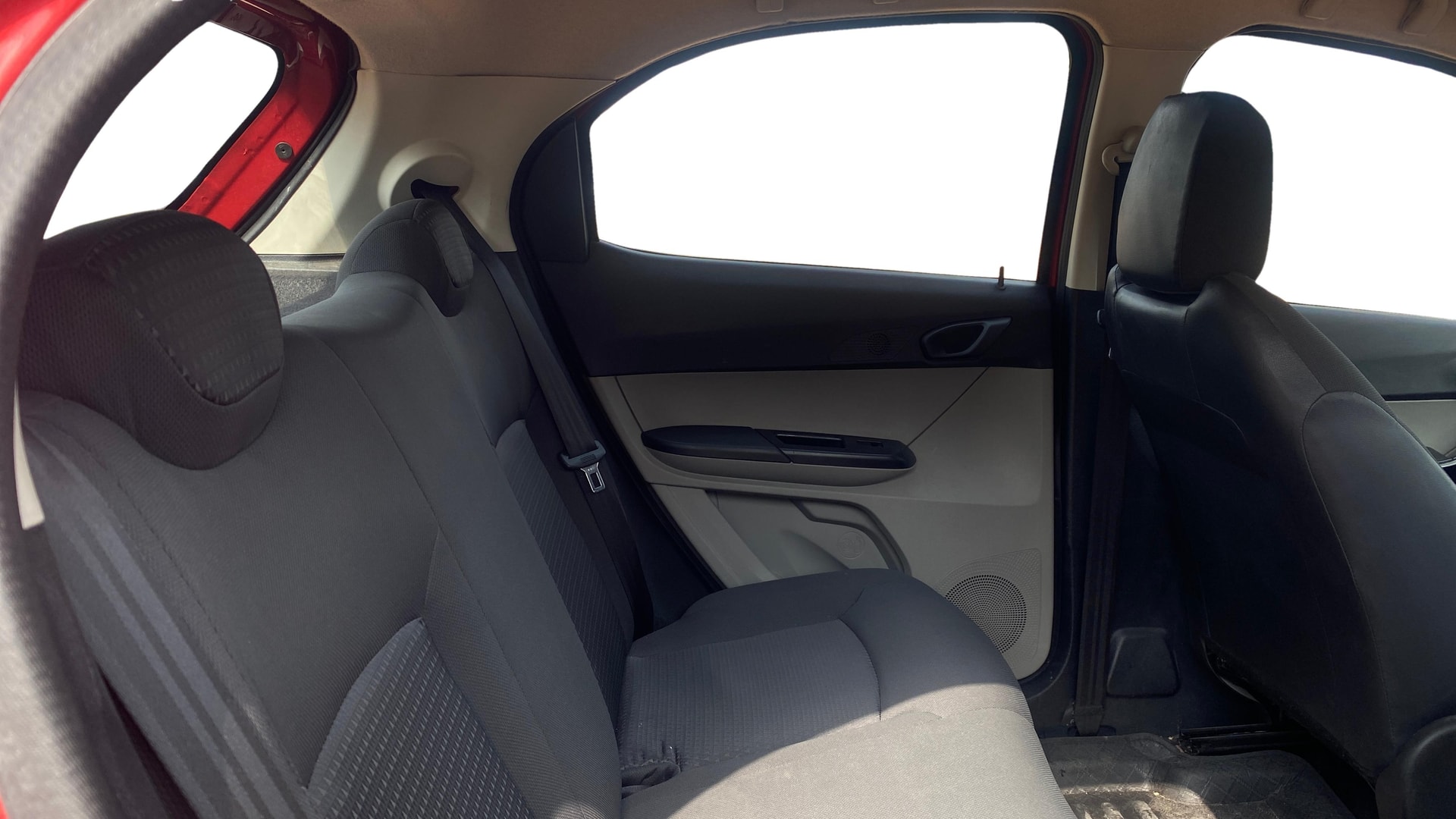 View 2019 Tata Tiago Revotorq XB Image 29 Used 2019 Tata Tiago Revotorq XB Image 29