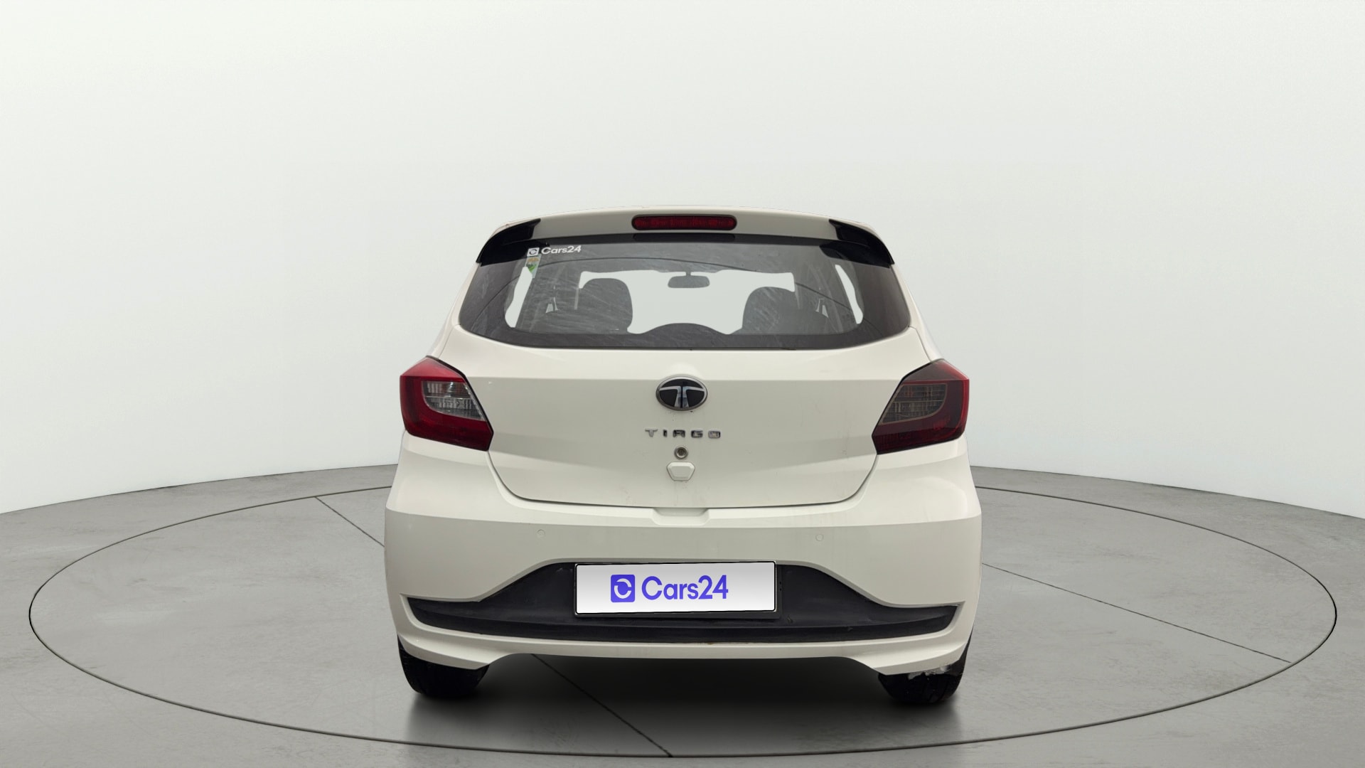 View 2024 Tata Tiago Revotorq XB Image 38 Used 2024 Tata Tiago Revotorq XB Image 38