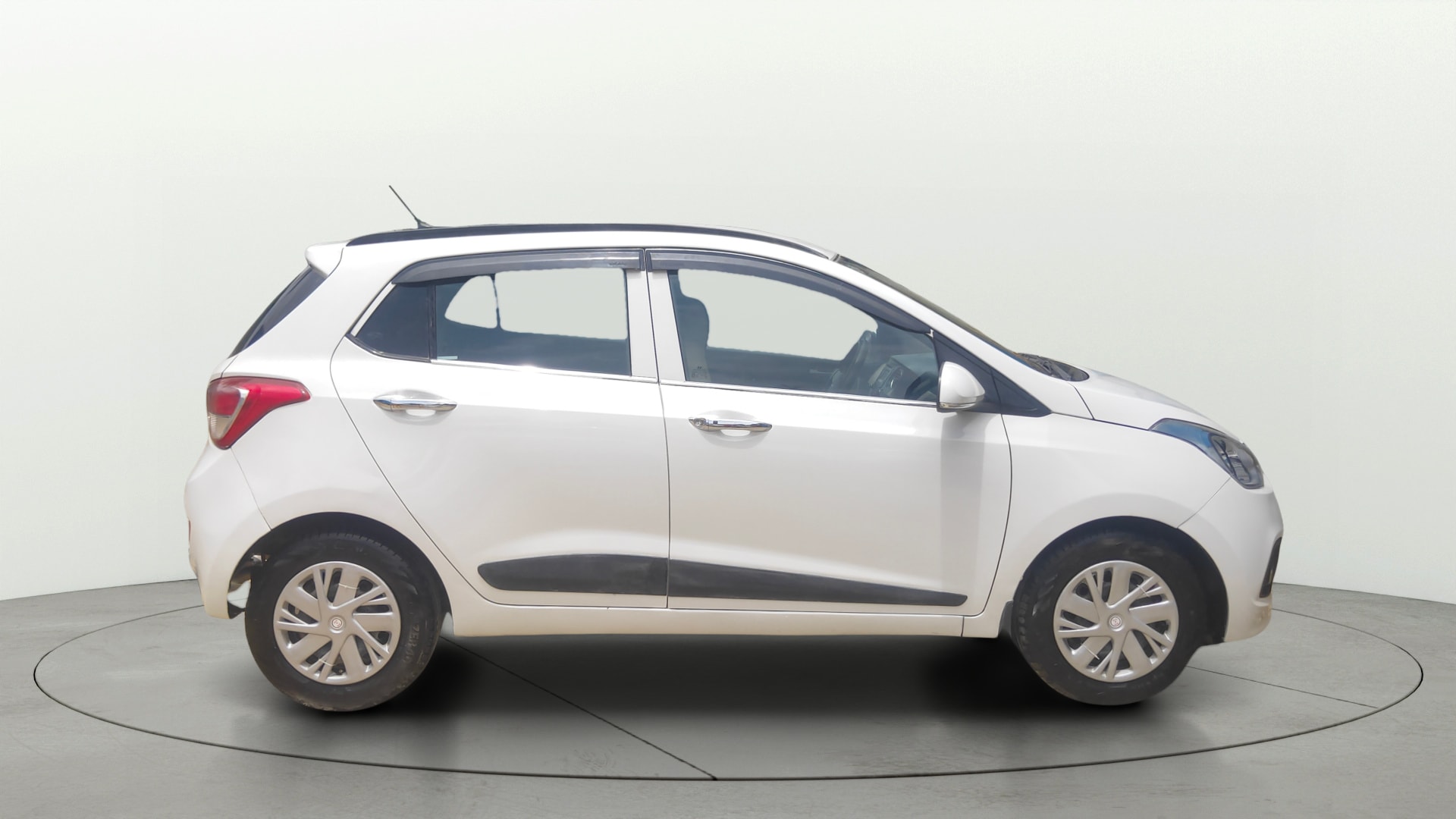 Used 2014 Hyundai Grand i10 Used 2014 Hyundai Grand i10