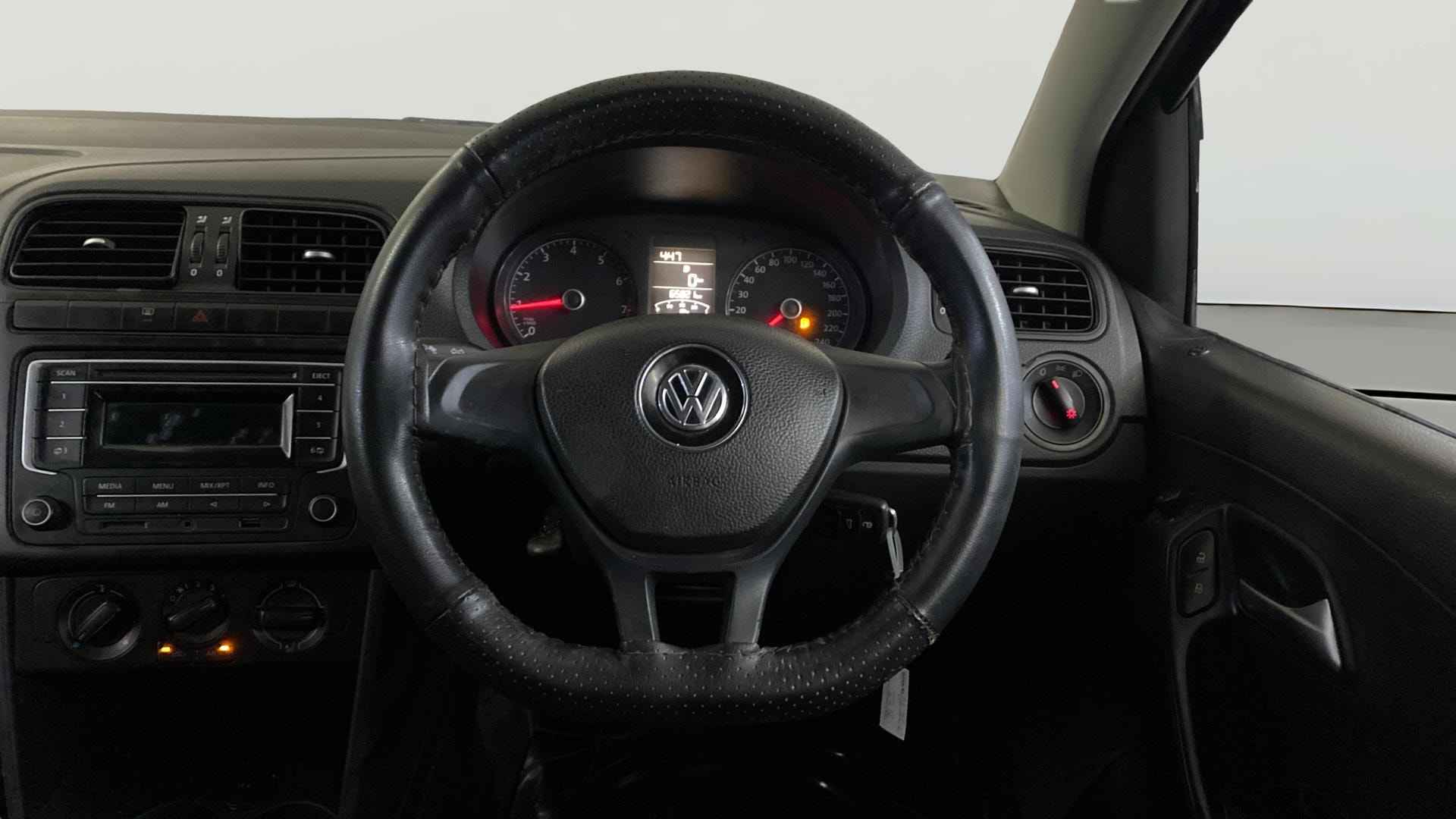 View 2014 Volkswagen Polo 1.2 Comfortline Petrol Image 20 Used 2014 Volkswagen Polo 1.2 Comfortline Petrol Image 20