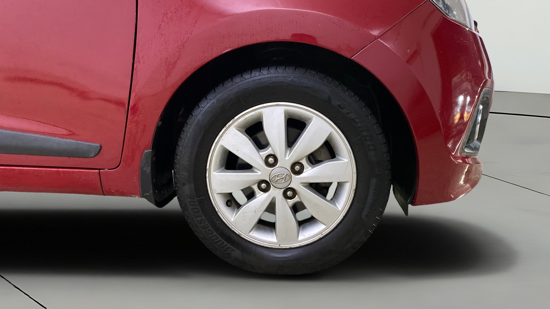 View 2015 Hyundai Xcent SX Petrol Image 41 Used 2015 Hyundai Xcent SX Petrol Image 41