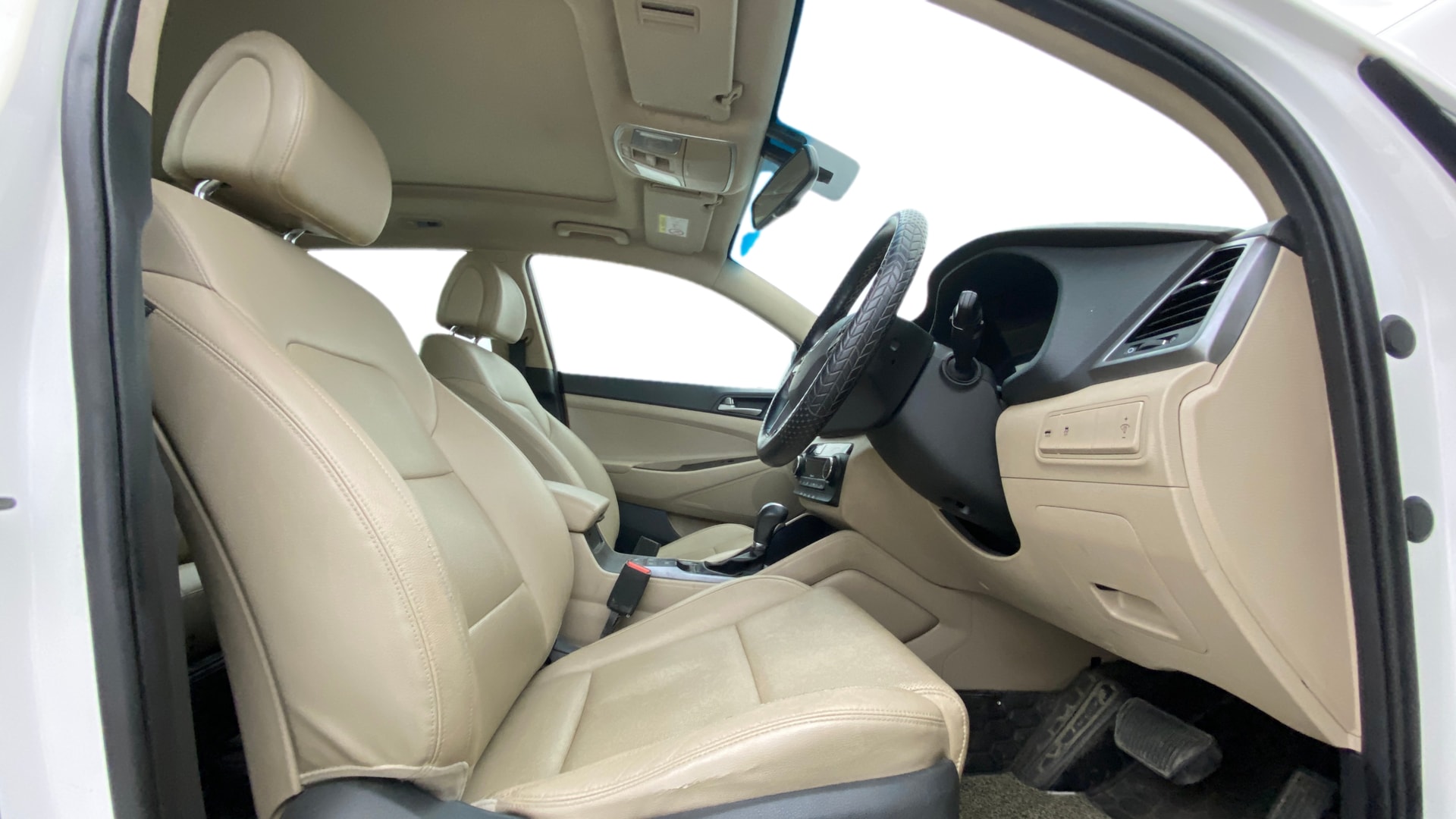 View 2019 Hyundai Tucson R 2.0 6-Speed Automatic GL BS IV Image 28 Used 2019 Hyundai Tucson R 2.0 6-Speed Automatic GL BS IV Image 28