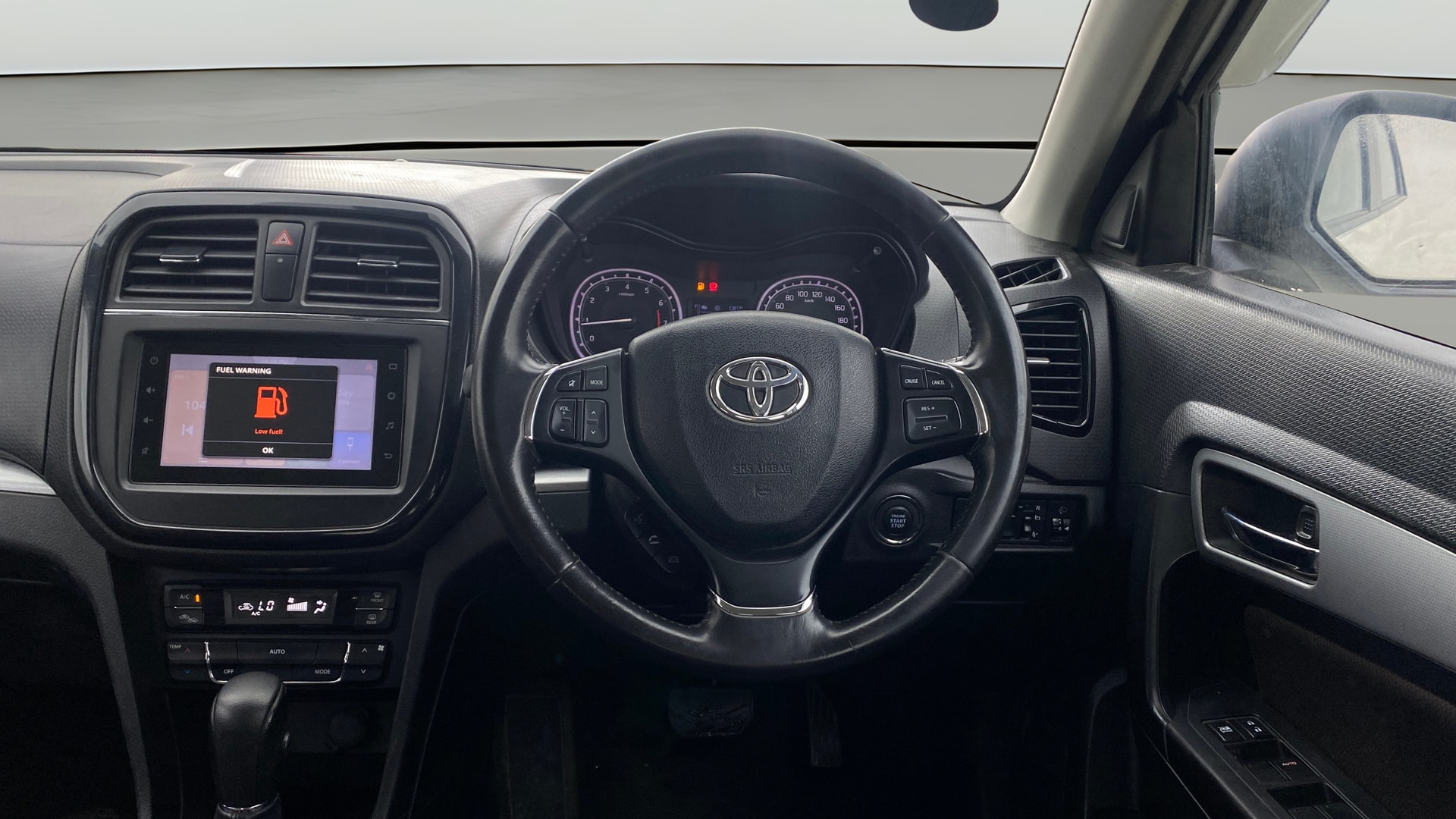 View 2021 Toyota Urban Cruiser Premium AT Image 21 Used 2021 Toyota Urban Cruiser Premium AT Image 21