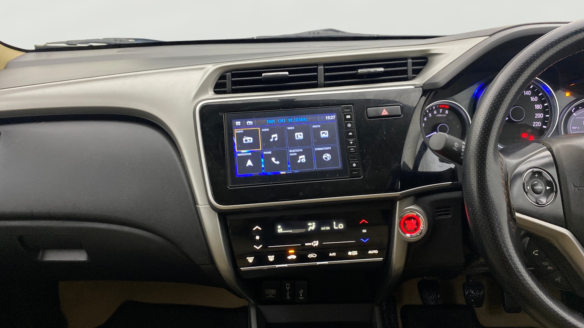 View 2022 Honda City ZX MT Diesel Anniversary Edition Image 18 Used 2022 Honda City ZX MT Diesel Anniversary Edition Image 18