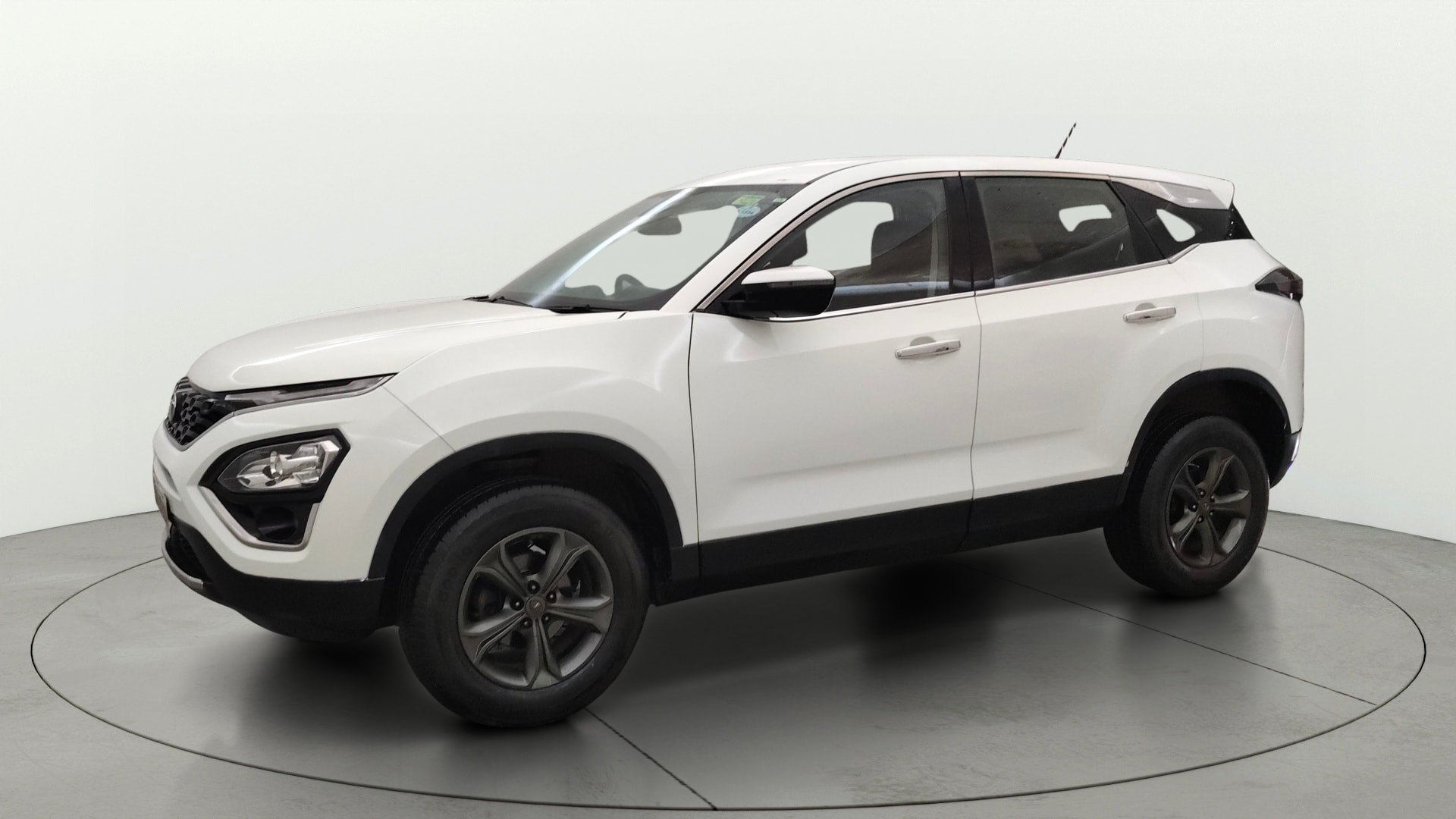 View 2020 Tata Harrier XE Image 37 Used 2020 Tata Harrier XE Image 37