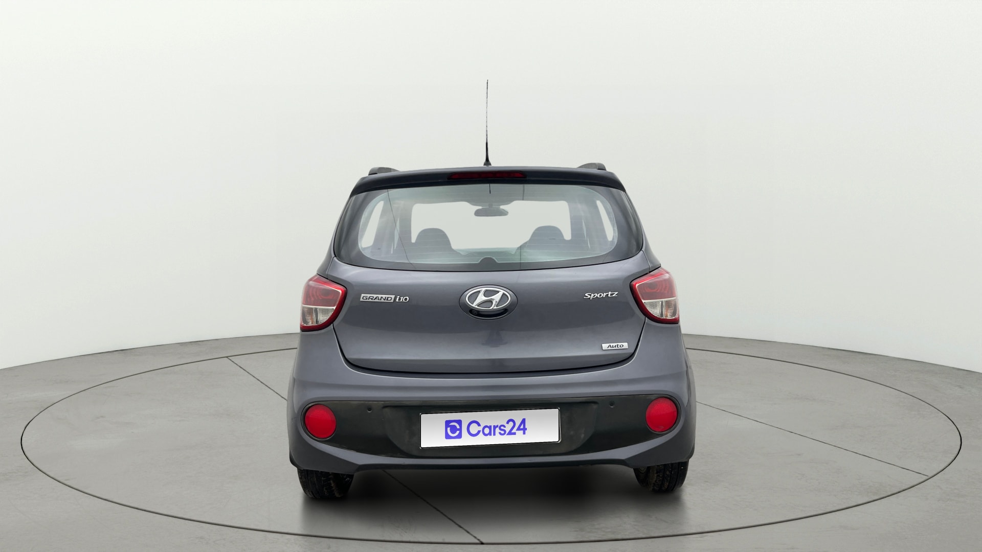 View 2017 Hyundai Grand i10 1.2 Sportz Petrol AT Image 39 Used 2017 Hyundai Grand i10 1.2 Sportz Petrol AT Image 39