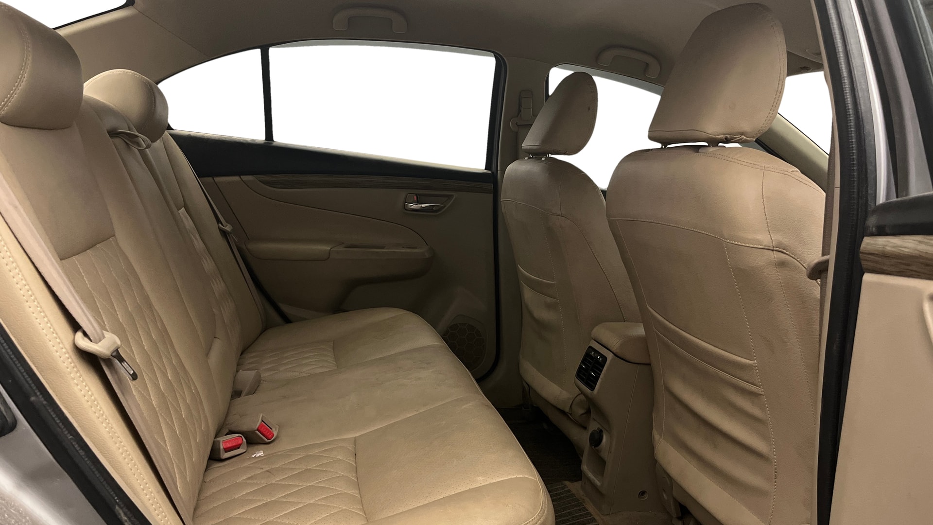 View 2019 Maruti Suzuki 1000 Base Variant Image 34 Used 2019 Maruti Suzuki 1000 Base Variant Image 34