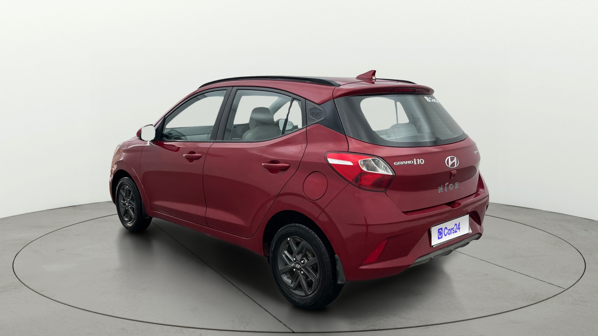 View 2020 Hyundai Grand i10 Nios Sportz Petrol AMT Image 2 Used 2020 Hyundai Grand i10 Nios Sportz Petrol AMT Image 2