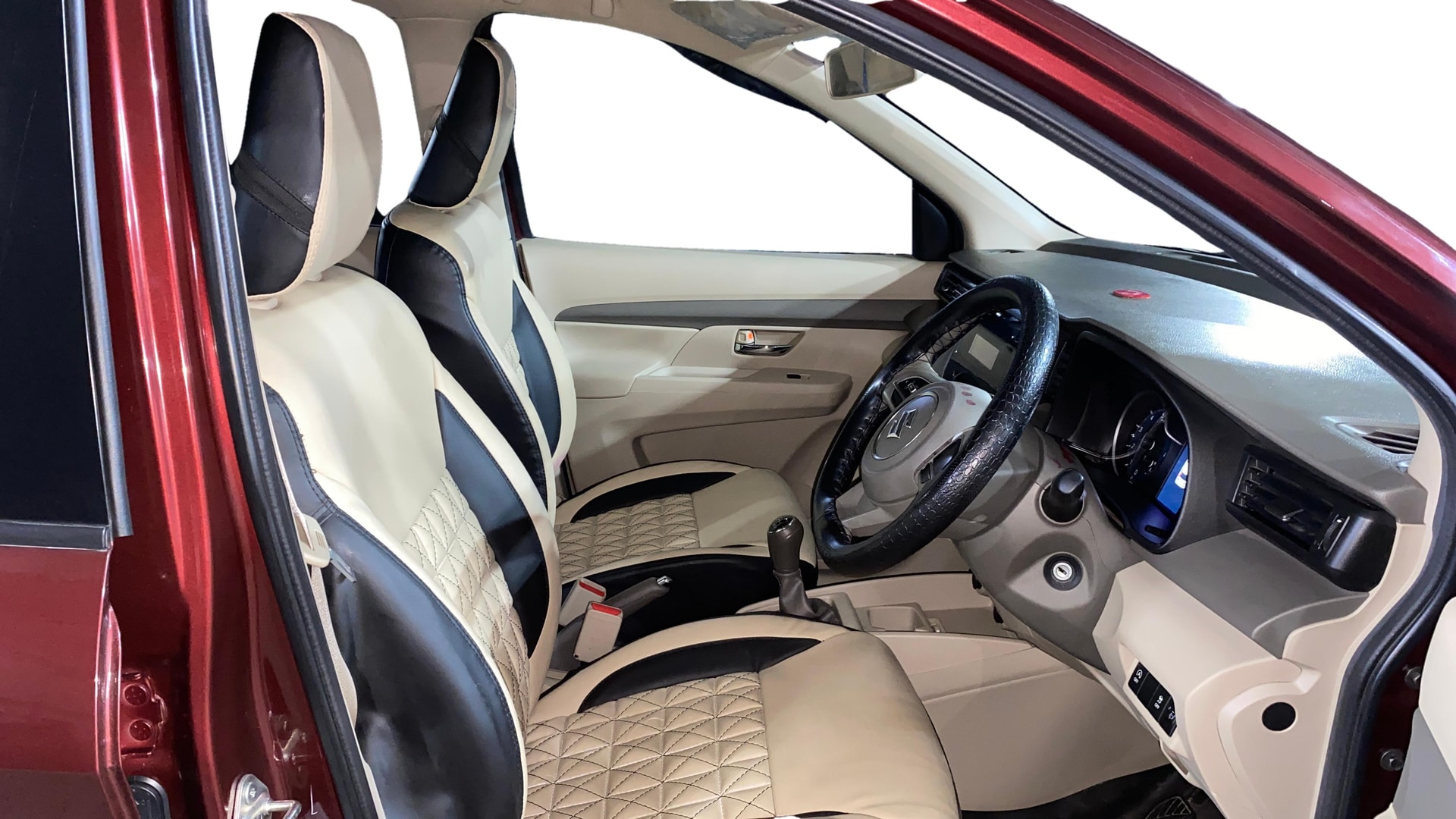 View 2023 Maruti Suzuki 1000 Base Variant Image 26 Used 2023 Maruti Suzuki 1000 Base Variant Image 26