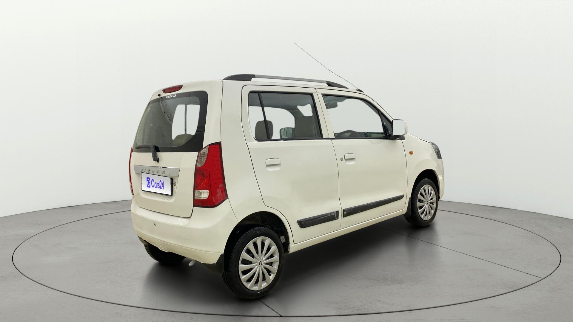 View 2017 Maruti Suzuki 1000 Base Variant Image 42 Used 2017 Maruti Suzuki 1000 Base Variant Image 42