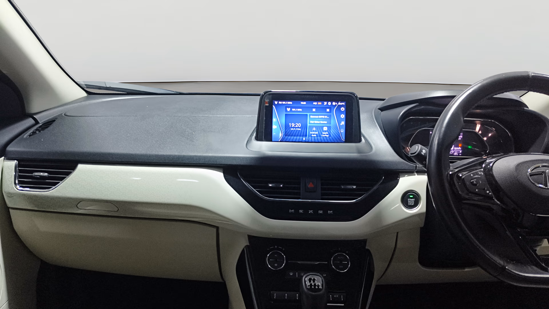 View 2022 Tata Nexon Revotron XZ Plus Image 32 Used 2022 Tata Nexon Revotron XZ Plus Image 32