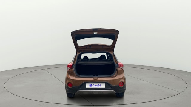 View Hyundai i20 Active Image 16 Used Hyundai i20 Active Image 16