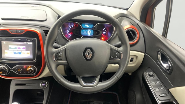 View Renault Captur Image 20 Used Renault Captur Image 20