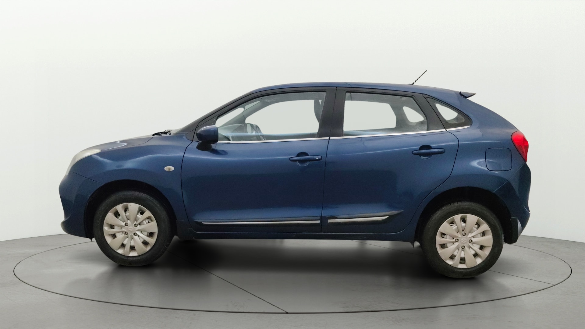 View 2021 Maruti Suzuki 1000 Base Variant Image 5 Used 2021 Maruti Suzuki 1000 Base Variant Image 5
