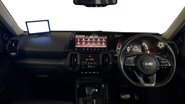 View Kia Sonet Image 16 Used Kia Sonet Image 16