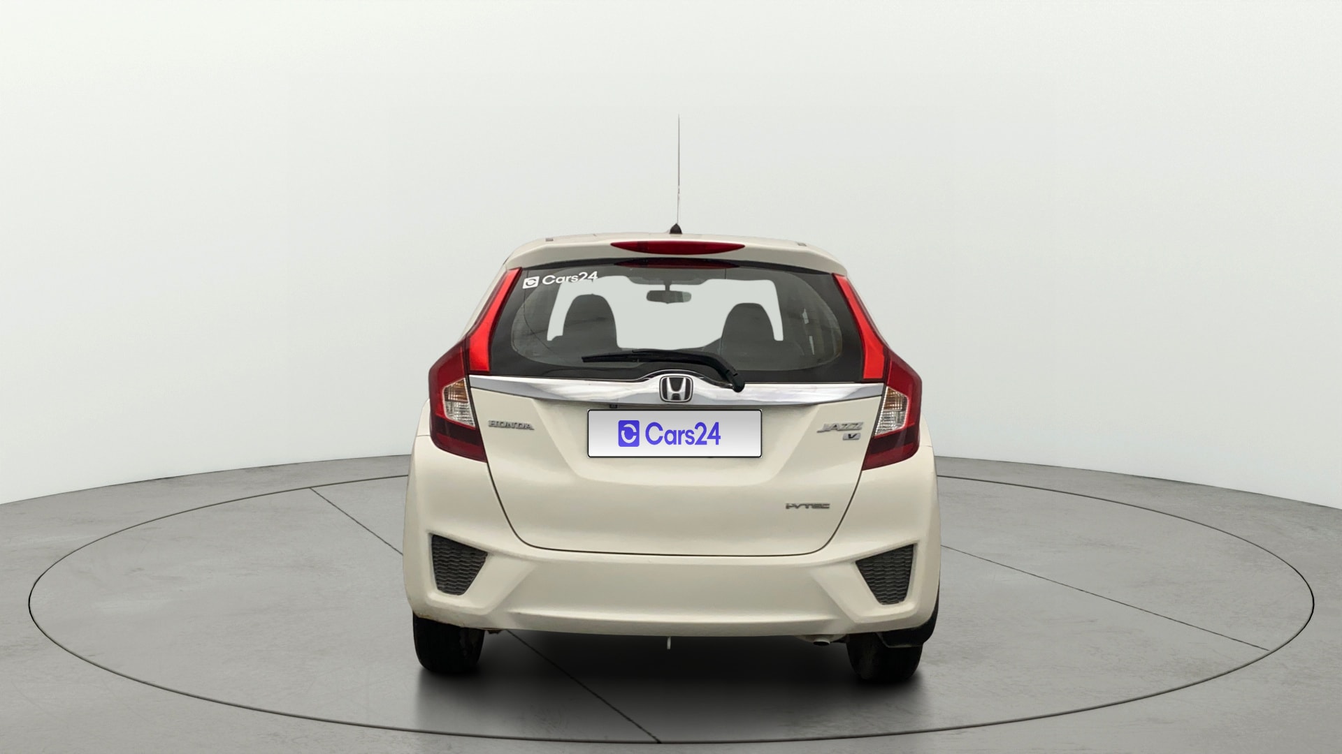 View 2015 Honda Jazz E MT Diesel Image 45 Used 2015 Honda Jazz E MT Diesel Image 45