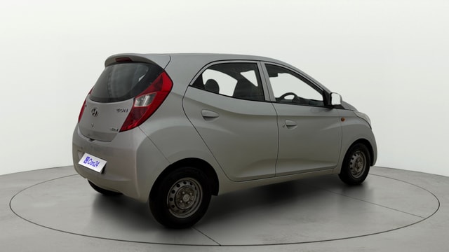 View Hyundai EON Image 41 Used Hyundai EON Image 41