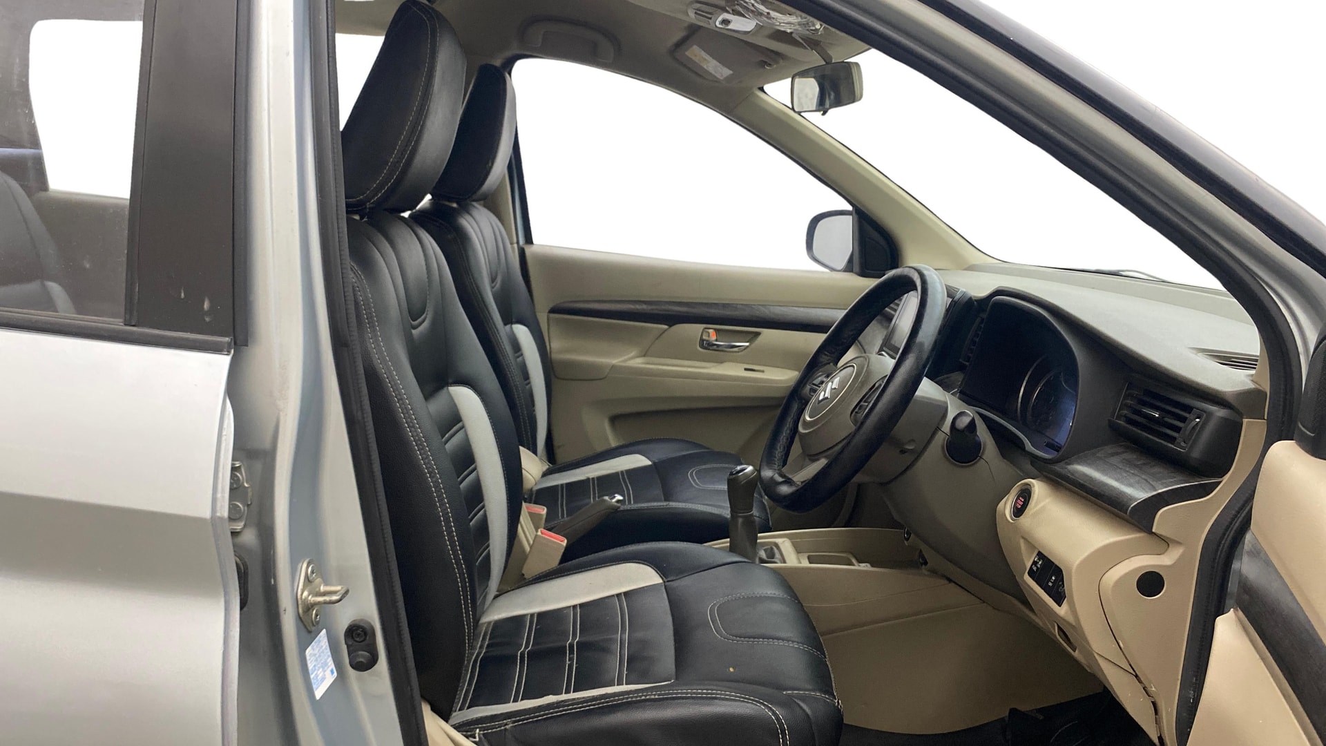 View 2023 Maruti Suzuki 1000 Base Variant Image 26 Used 2023 Maruti Suzuki 1000 Base Variant Image 26