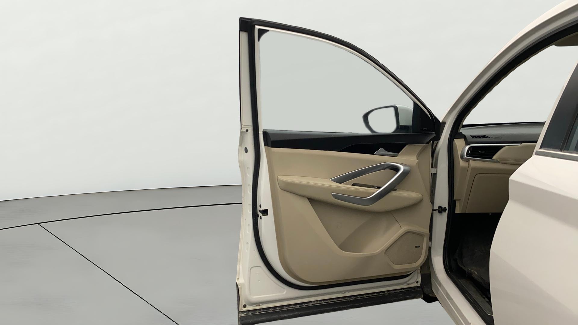 View 2021 MG Hector Sharp Diesel Image 39 Used 2021 MG Hector Sharp Diesel Image 39
