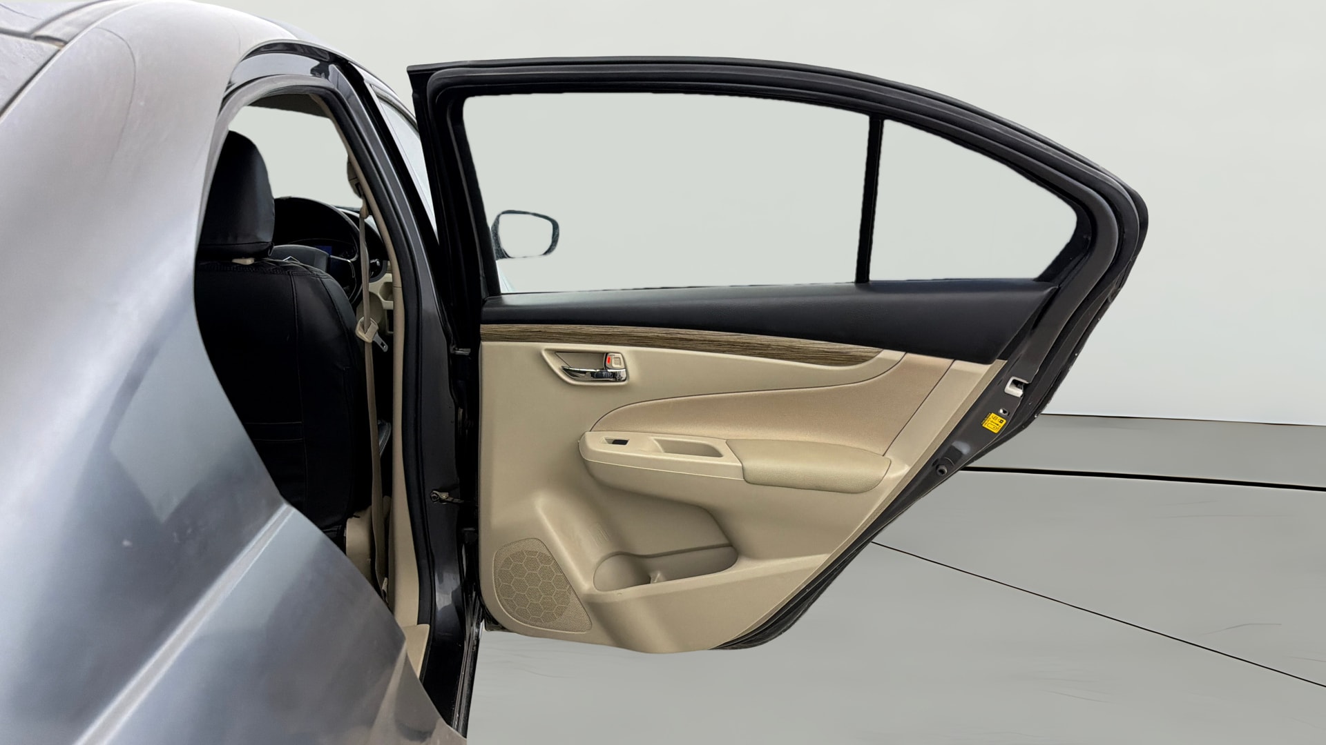 View 2024 Maruti Suzuki 1000 Base Variant Image 7 Used 2024 Maruti Suzuki 1000 Base Variant Image 7