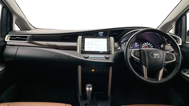 View Toyota Innova Crysta Image 32 Used Toyota Innova Crysta Image 32