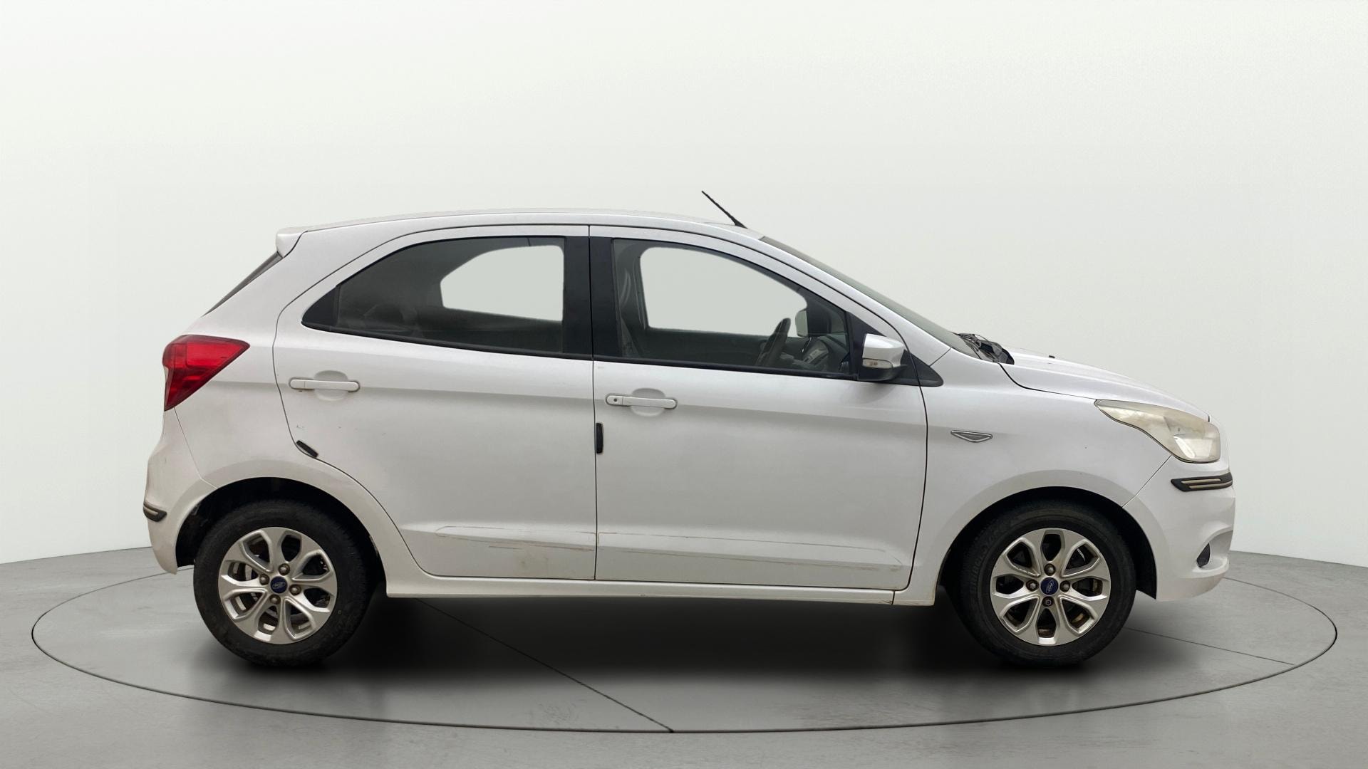 View 2017 Ford Figo Aspire 1.2P Ambiente MT BS IV Image 8 Used 2017 Ford Figo Aspire 1.2P Ambiente MT BS IV Image 8