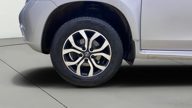View Nissan Terrano Image 34 Used Nissan Terrano Image 34