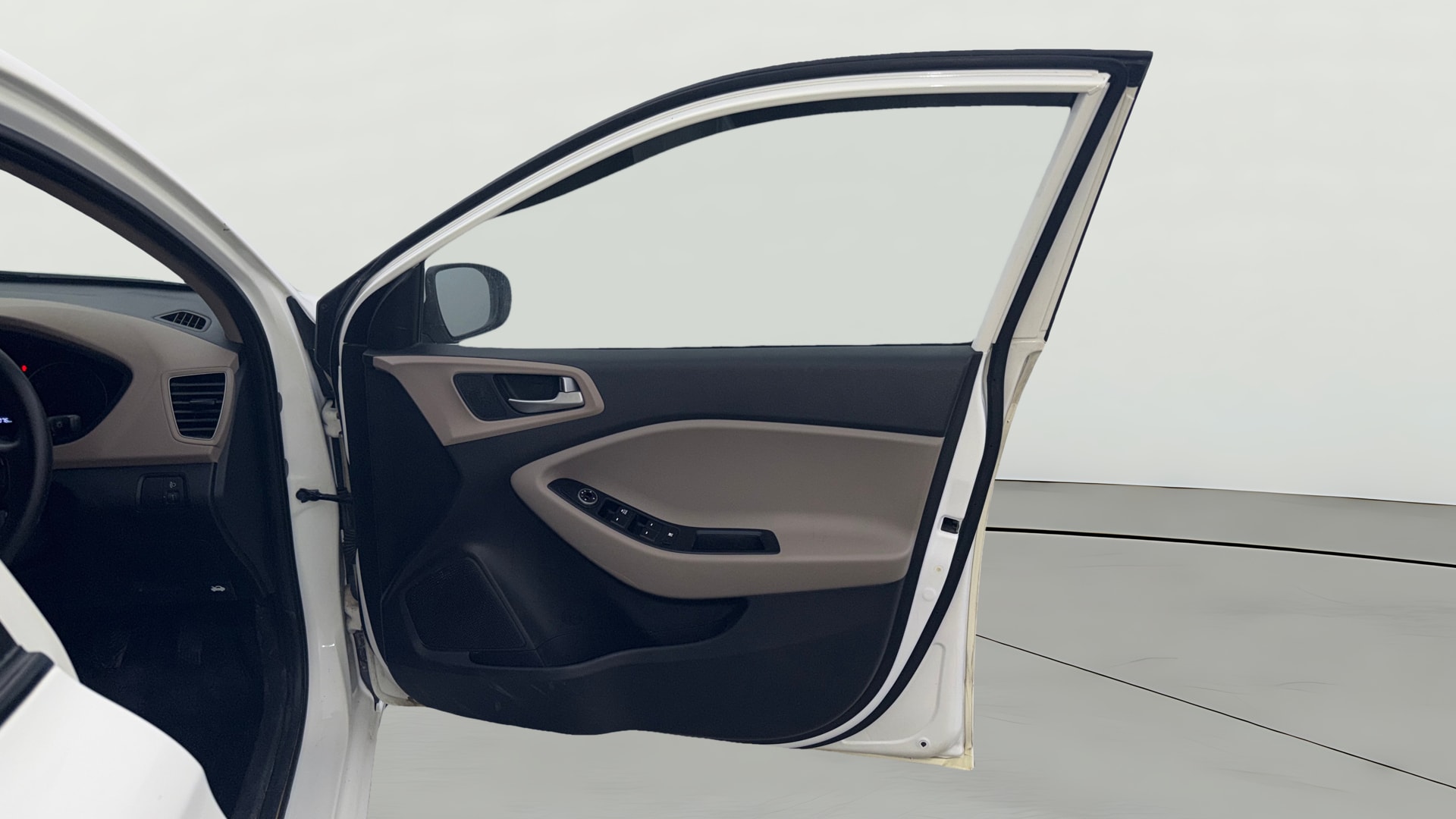View 2019 Hyundai Elite i20 1.2 Magna Plus Petrol BS IV Image 43 Used 2019 Hyundai Elite i20 1.2 Magna Plus Petrol BS IV Image 43