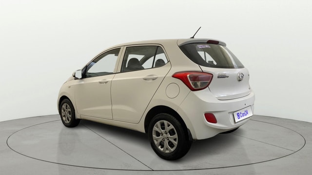 View Hyundai Grand i10 Image 2 Used Hyundai Grand i10 Image 2