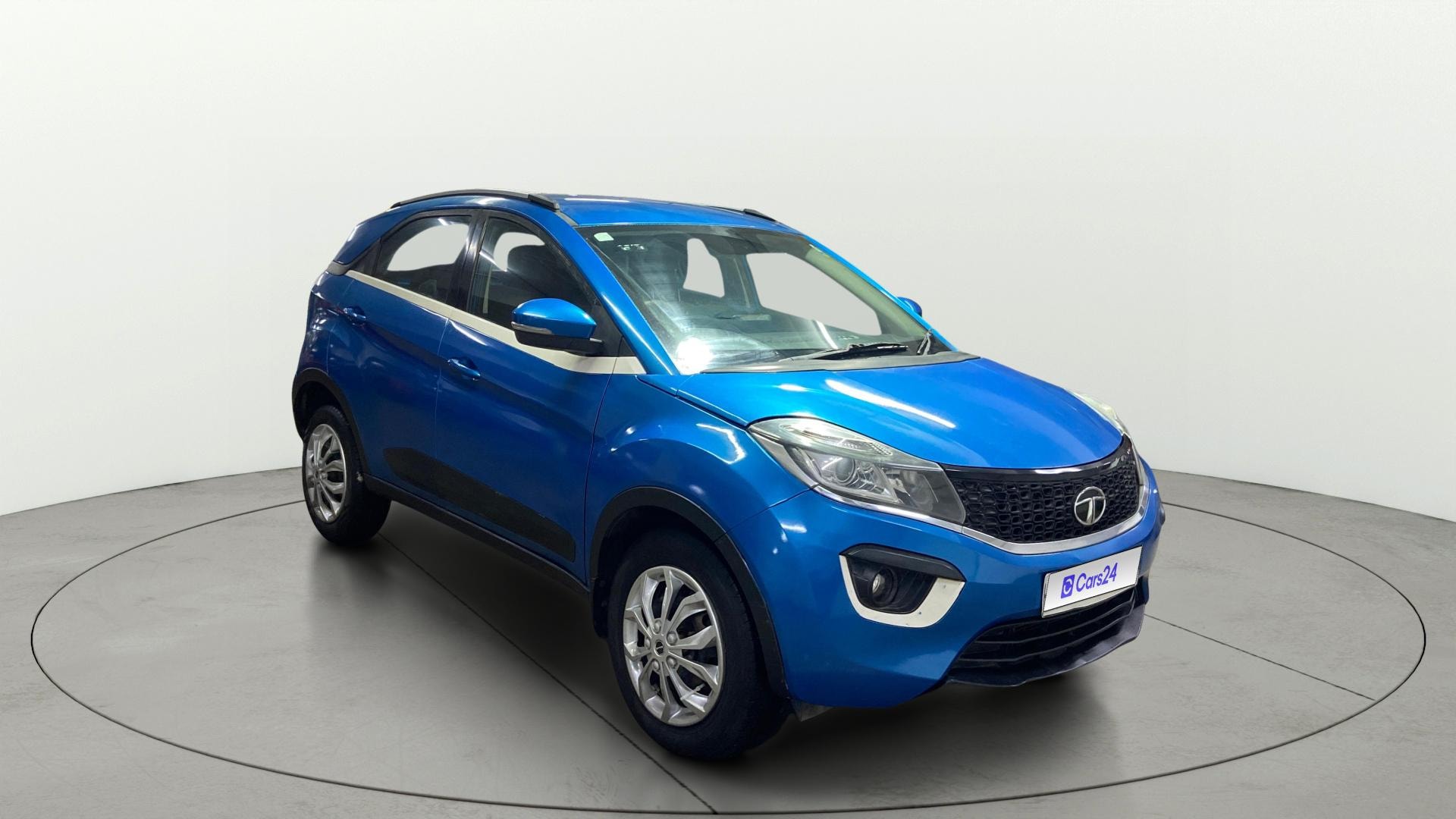 View 2019 Tata Nexon Revotorq XT Image 36 Used 2019 Tata Nexon Revotorq XT Image 36