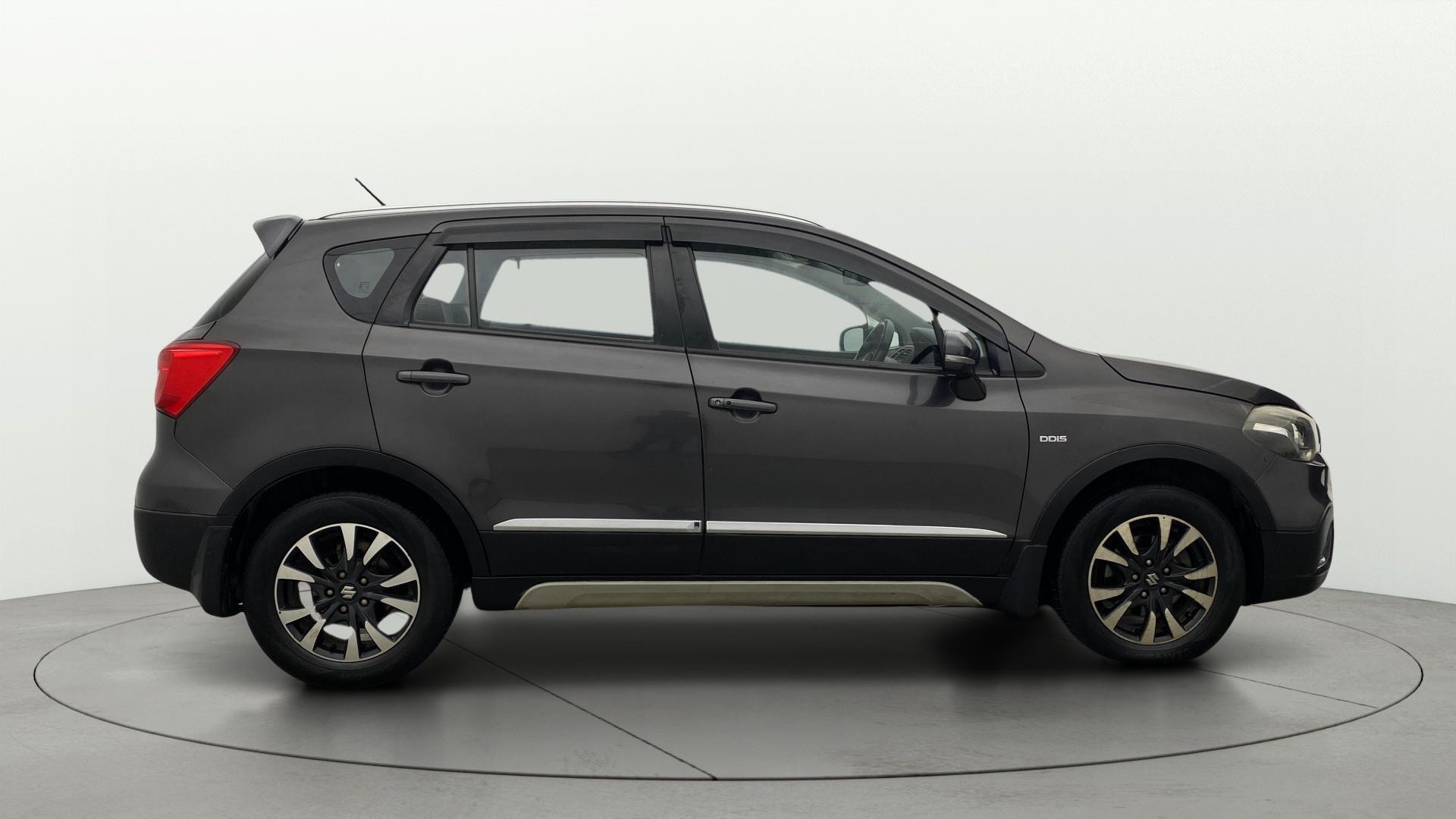 View 2018 Maruti Suzuki 1000 Base Variant Image 9 Used 2018 Maruti Suzuki 1000 Base Variant Image 9