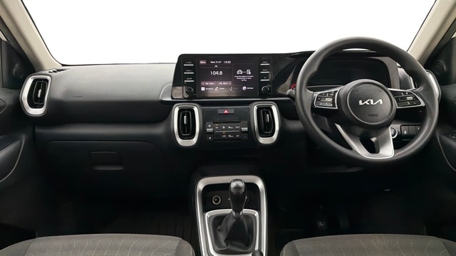 View Kia Sonet Image 15 Used Kia Sonet Image 15