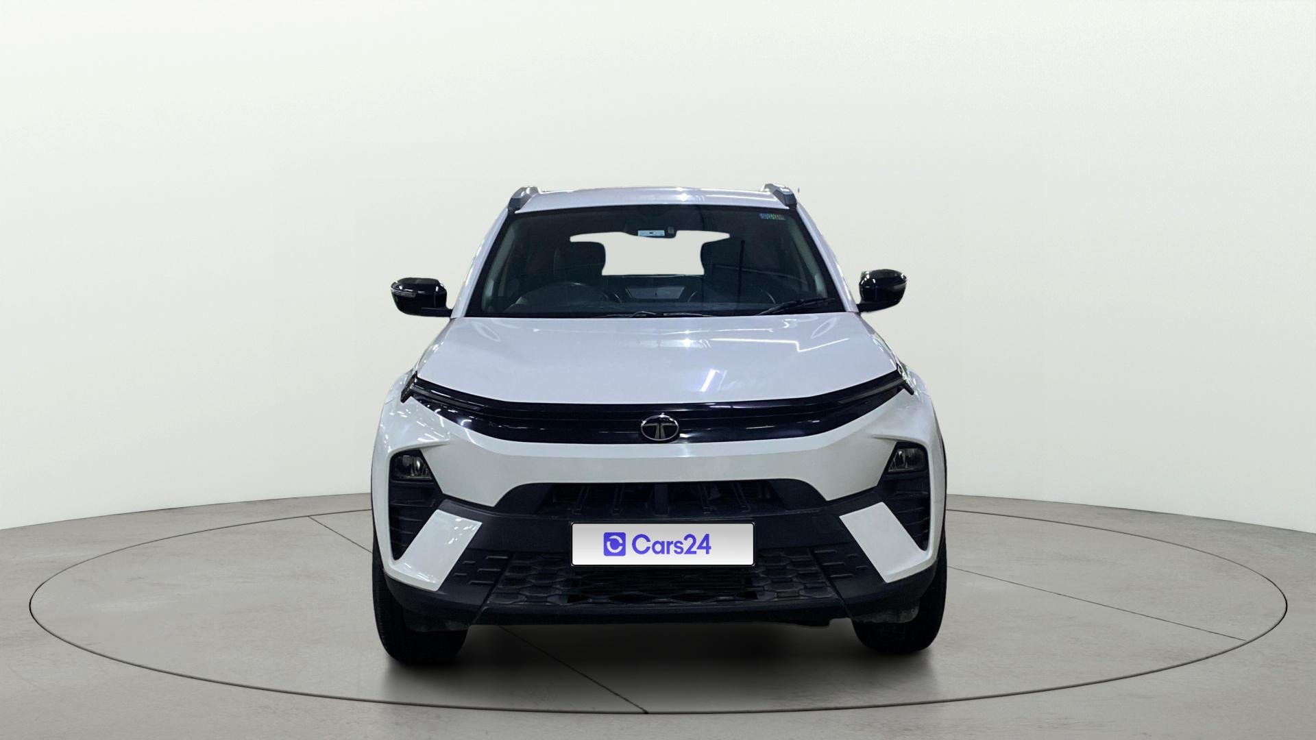 View 2024 Tata Nexon Revotron XE Image 1 Used 2024 Tata Nexon Revotron XE Image 1