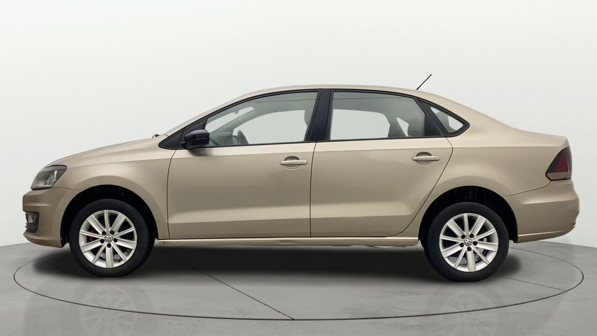 View 2015 Volkswagen Vento 1.2 L TSI Comfortline Petrol AT Image 26 Used 2015 Volkswagen Vento 1.2 L TSI Comfortline Petrol AT Image 26