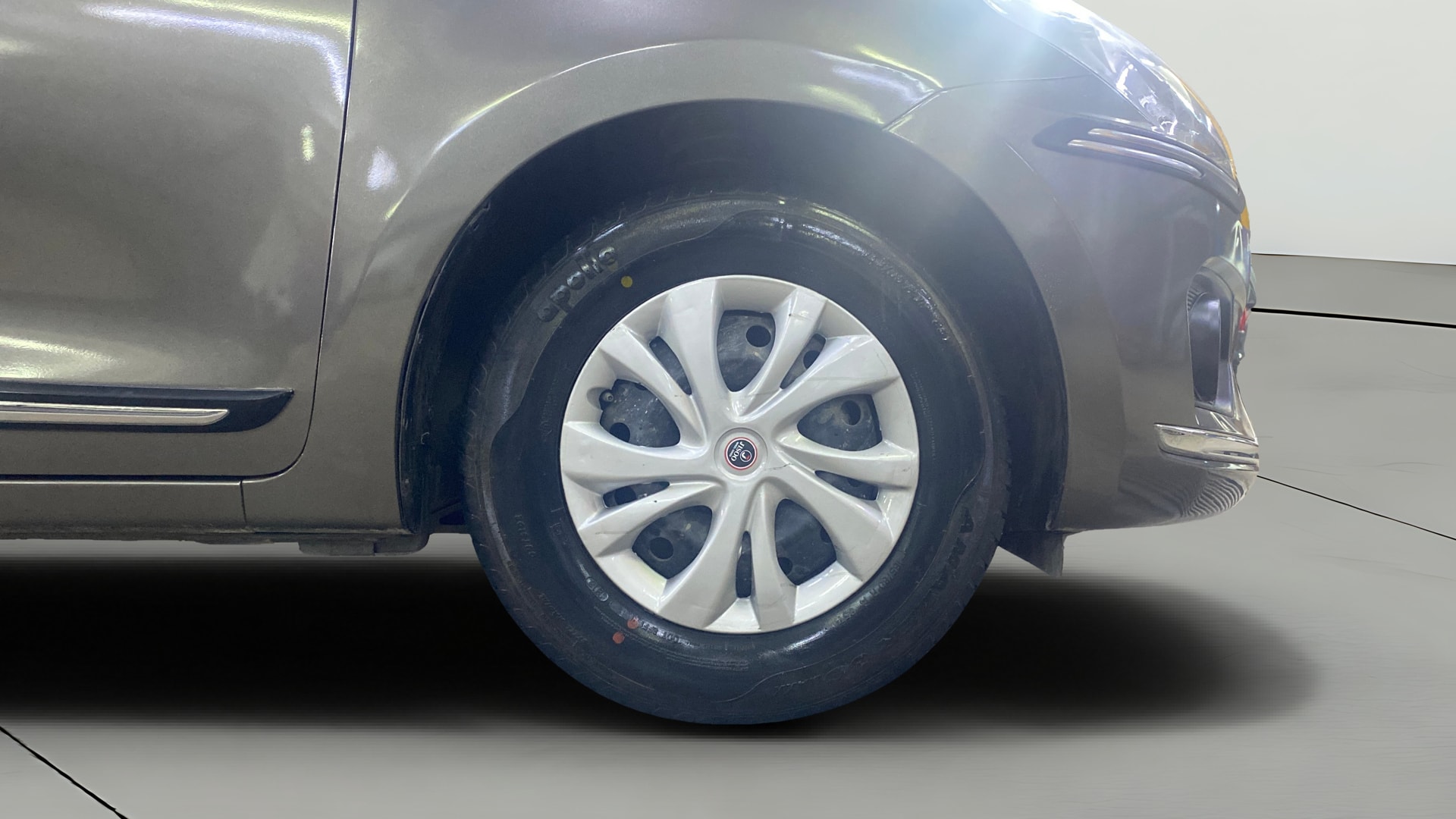 View 2018 Maruti Suzuki 1000 Base Variant Image 46 Used 2018 Maruti Suzuki 1000 Base Variant Image 46
