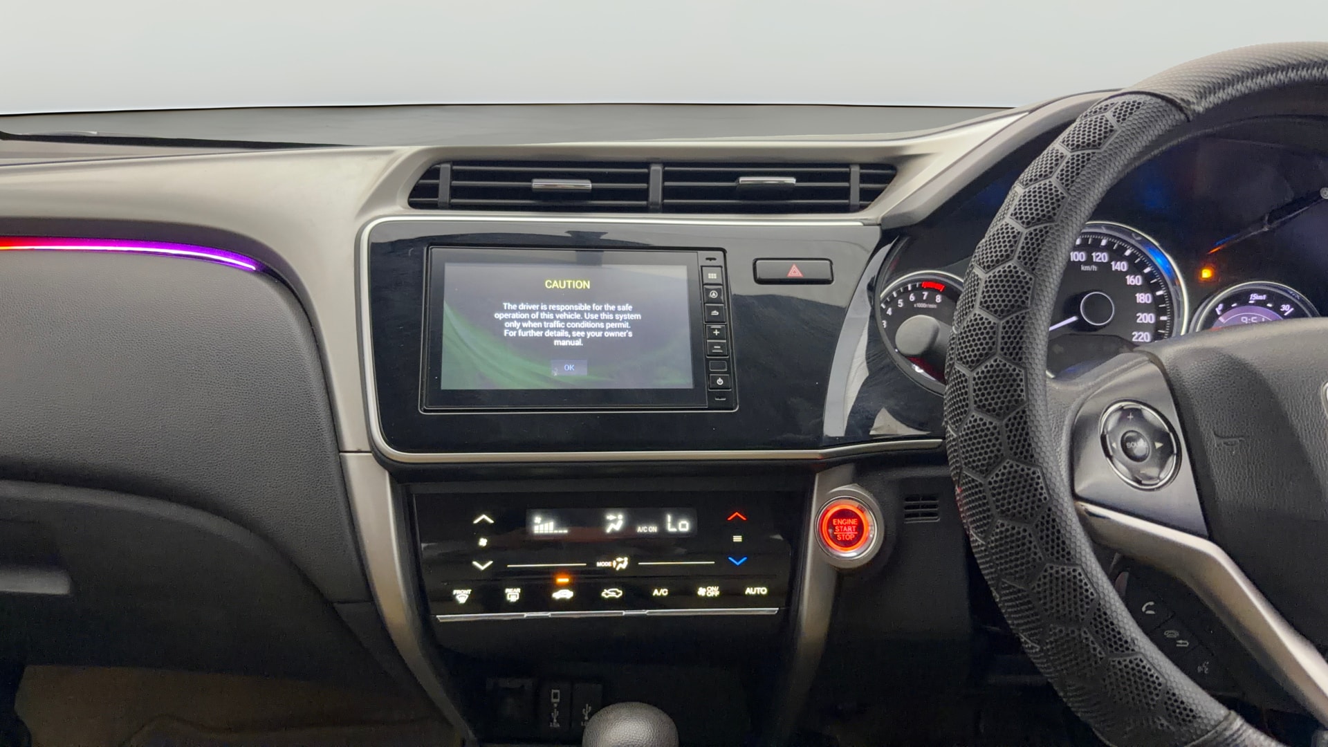 View 2020 Honda City ZX MT Diesel Anniversary Edition Image 18 Used 2020 Honda City ZX MT Diesel Anniversary Edition Image 18