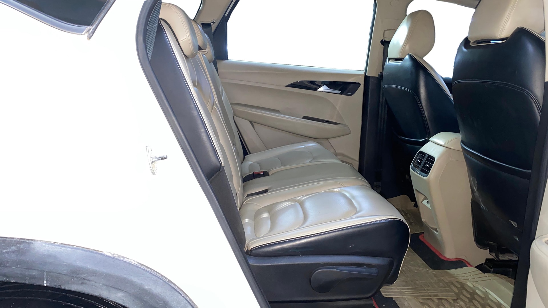 View 2022 MG Hector Sharp Diesel Image 35 Used 2022 MG Hector Sharp Diesel Image 35