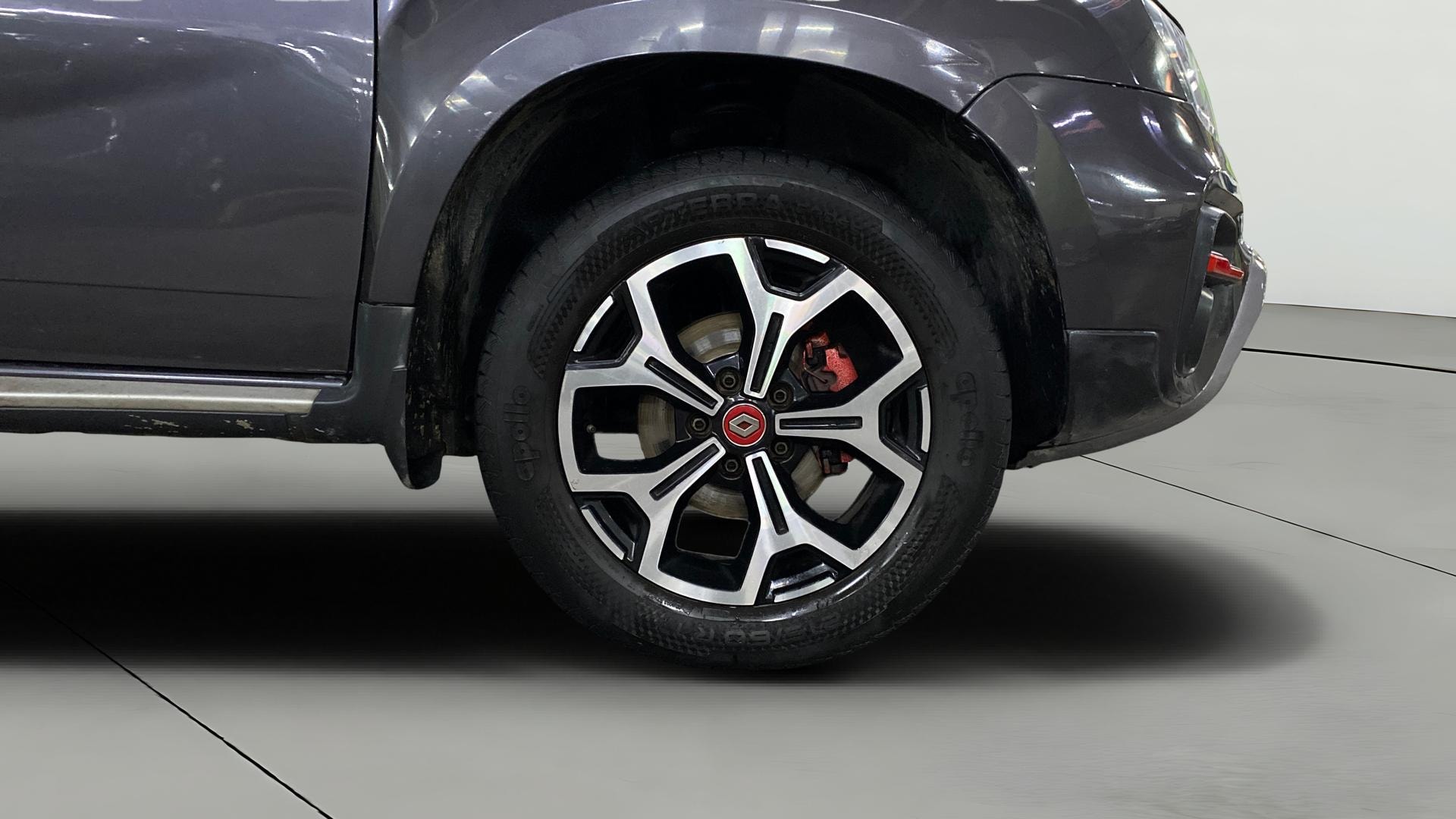 View 2021 Renault Duster 1.3L Turbo Petrol RXZ CVT Image 43 Used 2021 Renault Duster 1.3L Turbo Petrol RXZ CVT Image 43