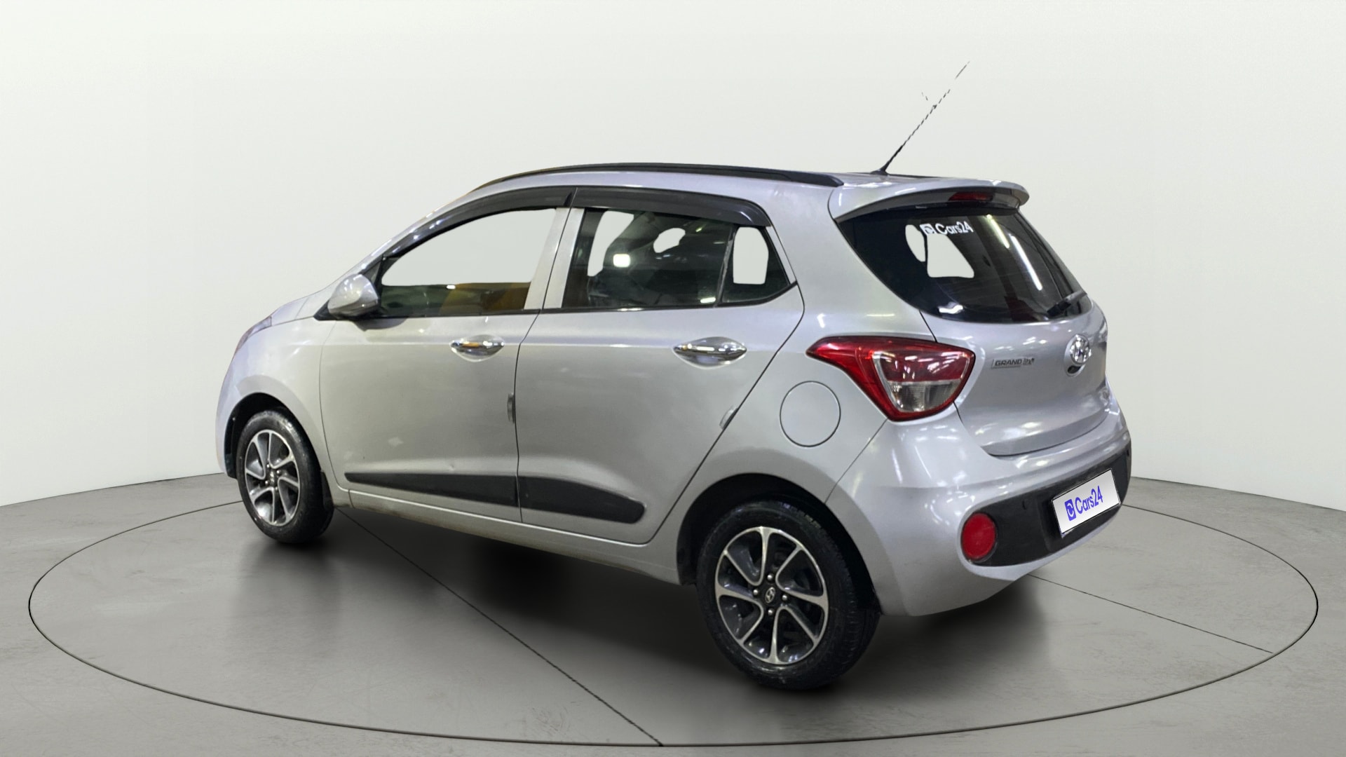 View 2017 Hyundai Grand i10 1.2 Asta Petrol Image 2 Used 2017 Hyundai Grand i10 1.2 Asta Petrol Image 2