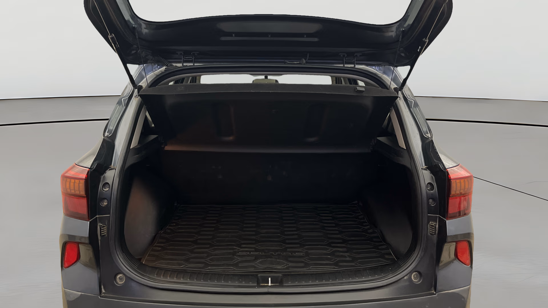 View 2020 Kia Seltos Smartstream G1.5 6MT HTK Plus Image 39 Used 2020 Kia Seltos Smartstream G1.5 6MT HTK Plus Image 39