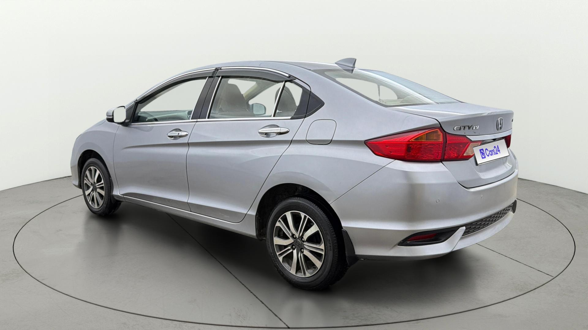 View 2020 Honda City ZX MT Diesel Anniversary Edition Image 2 Used 2020 Honda City ZX MT Diesel Anniversary Edition Image 2