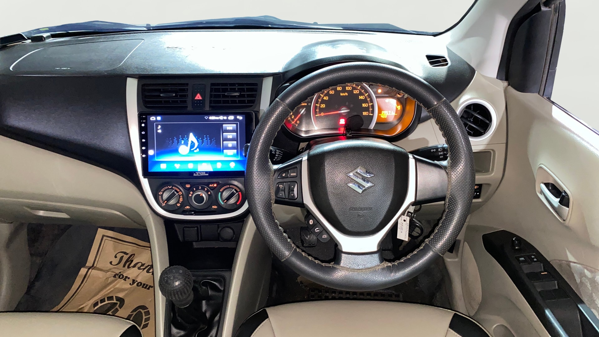 View 2017 Maruti Suzuki 1000 Base Variant Image 20 Used 2017 Maruti Suzuki 1000 Base Variant Image 20