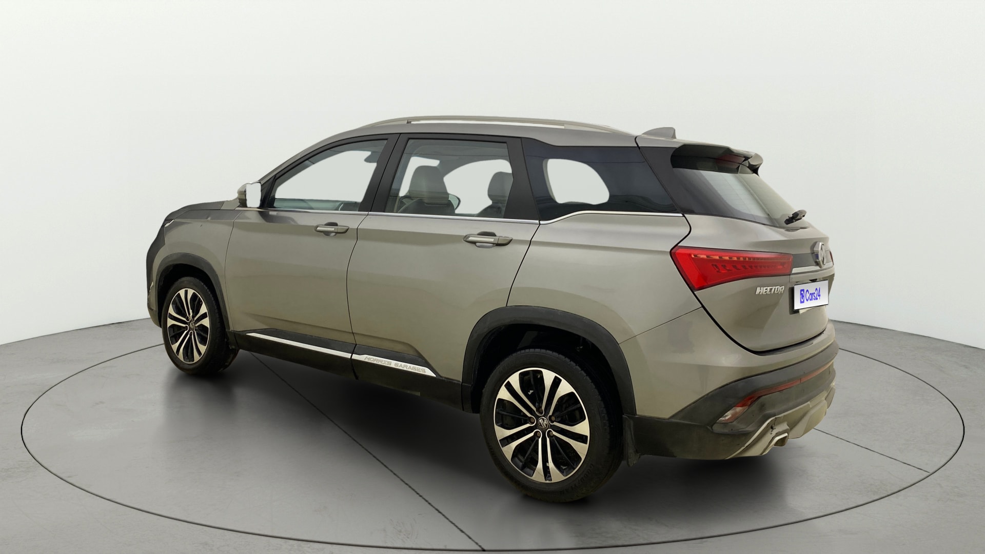 View 2021 MG Hector Sharp CVT Petrol Image 2 Used 2021 MG Hector Sharp CVT Petrol Image 2