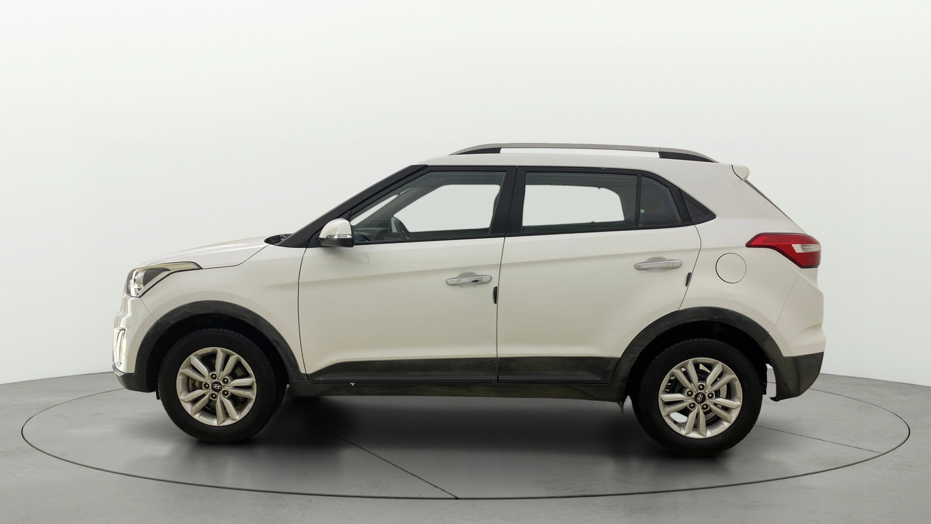 View 2016 Hyundai Creta 1.6 SX Plus Petrol Image 5 Used 2016 Hyundai Creta 1.6 SX Plus Petrol Image 5