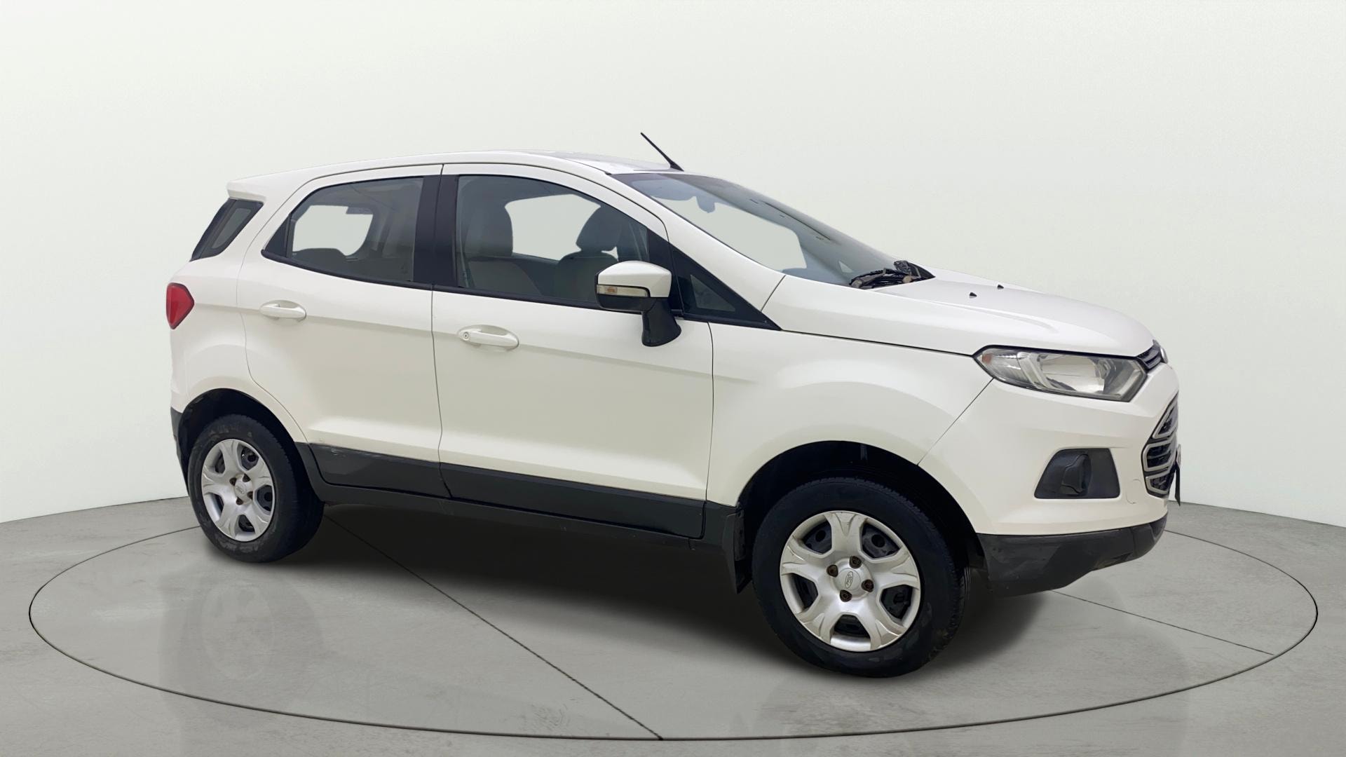 View 2017 Ford EcoSport 1.5 TDCi Diesel Ambiente BS IV Image 35 Used 2017 Ford EcoSport 1.5 TDCi Diesel Ambiente BS IV Image 35