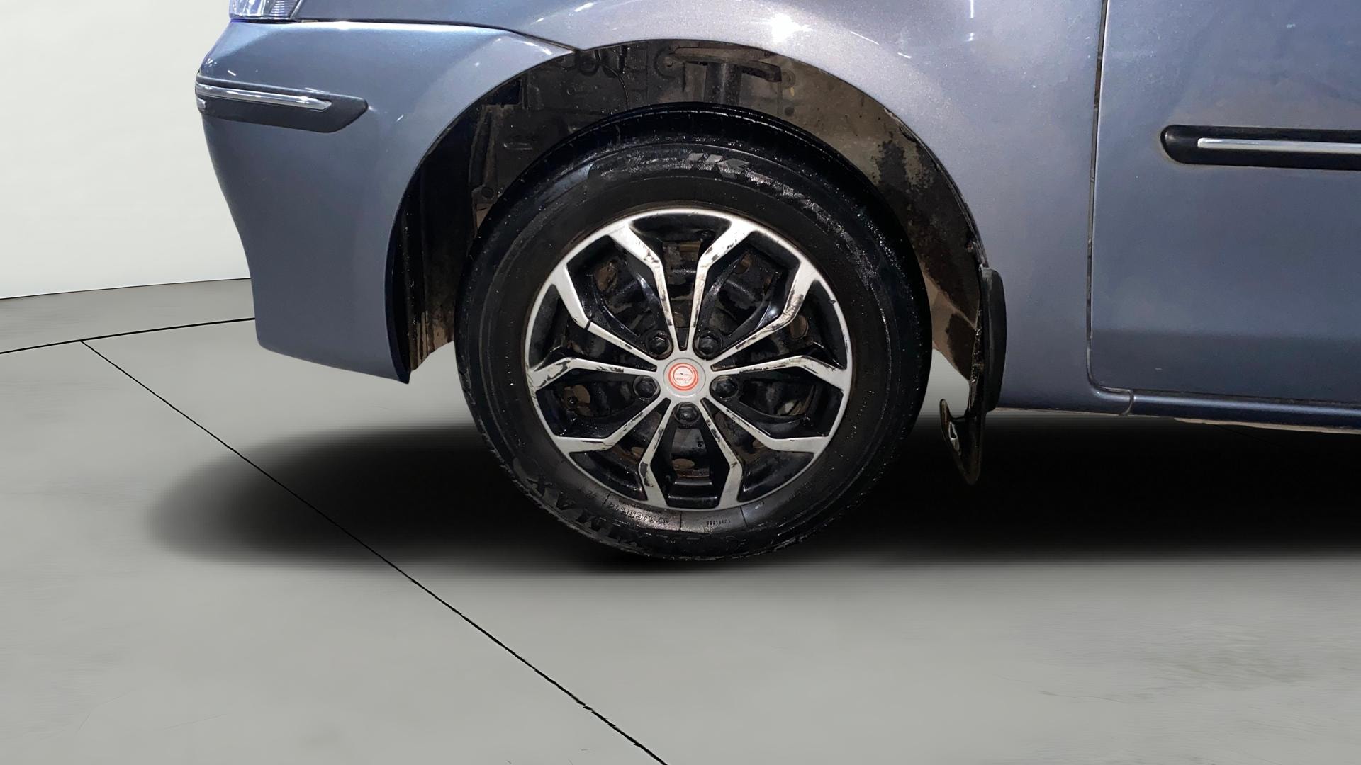 View 2013 Toyota Etios Liva GD Image 28 Used 2013 Toyota Etios Liva GD Image 28