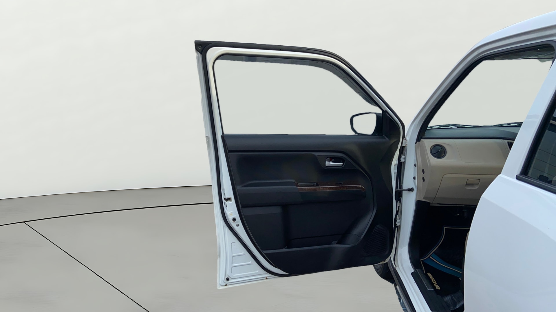 View 2020 Maruti Suzuki 1000 Base Variant Image 30 Used 2020 Maruti Suzuki 1000 Base Variant Image 30